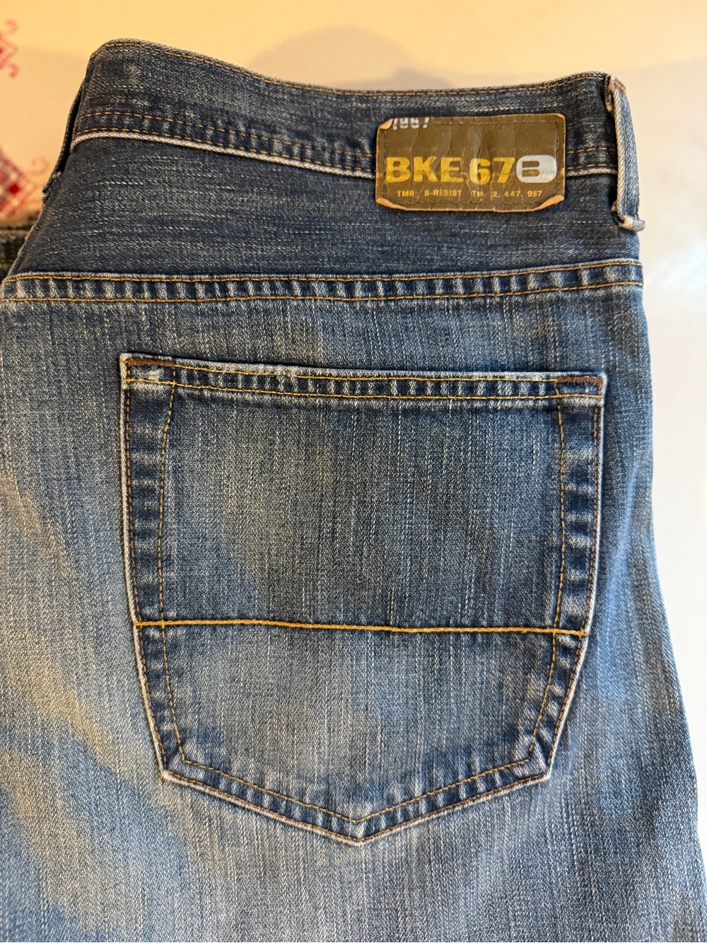 BKE Men's Relaxed Fit Blue Denim Jeans